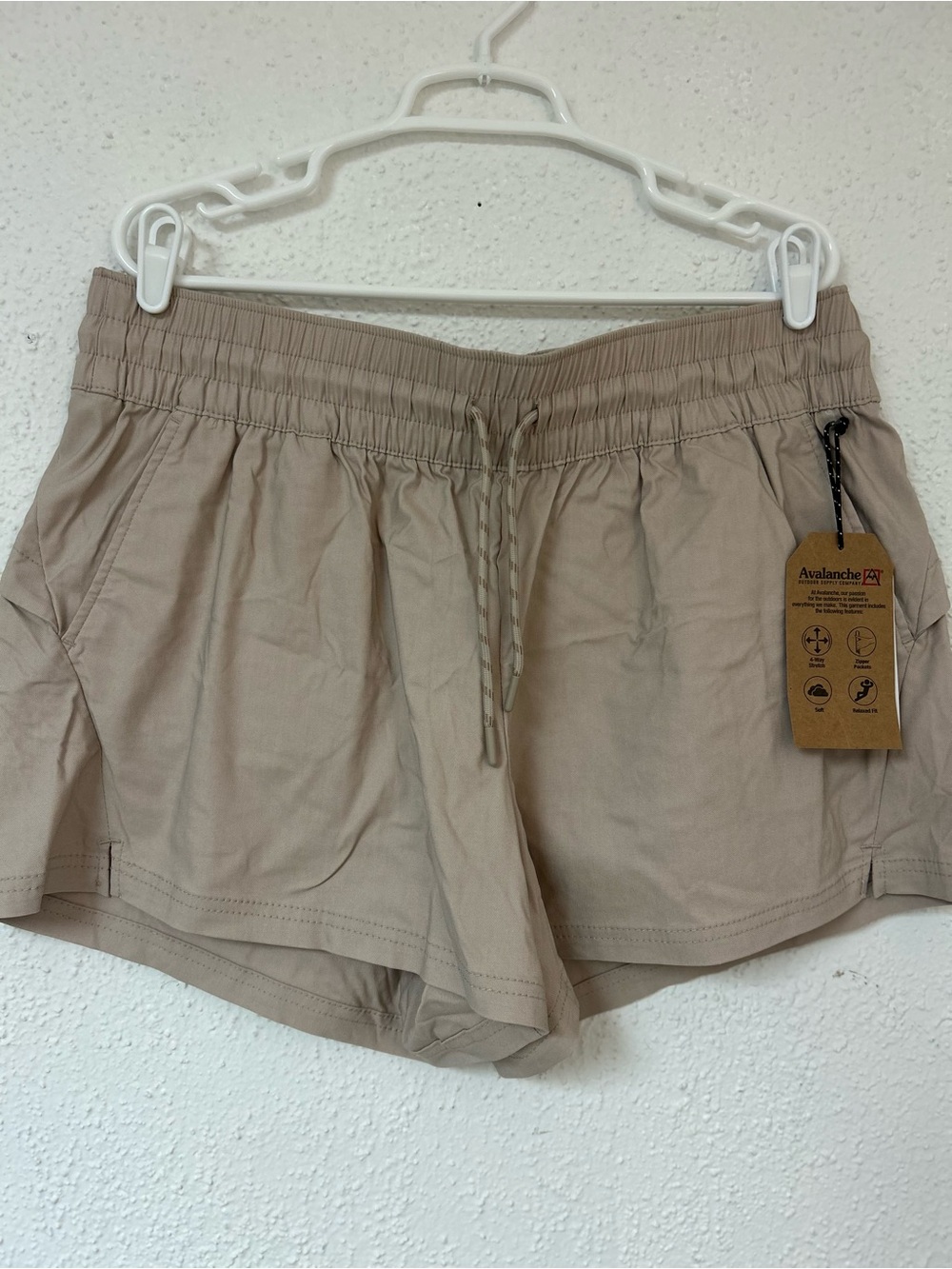 Avalanche Outdoor Supply Company Active Relaxed Fit Shorts - NWT - Size XL